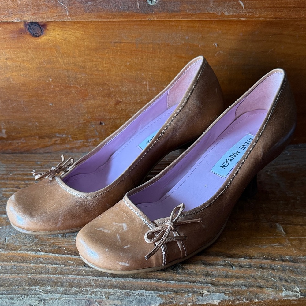 Steve Madden Brown Heels with Bow Accent